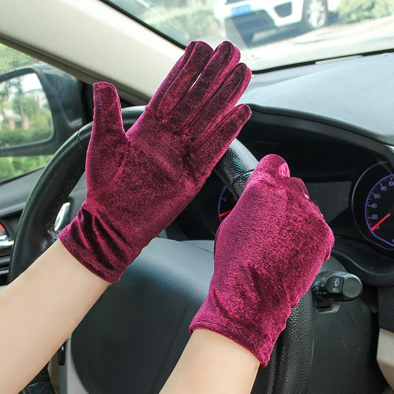 

Women's Short Opera Velvet Gloves Stretch Wrist Length Banquet Wedding Party Costume Wrist Gloves Driving Mittens