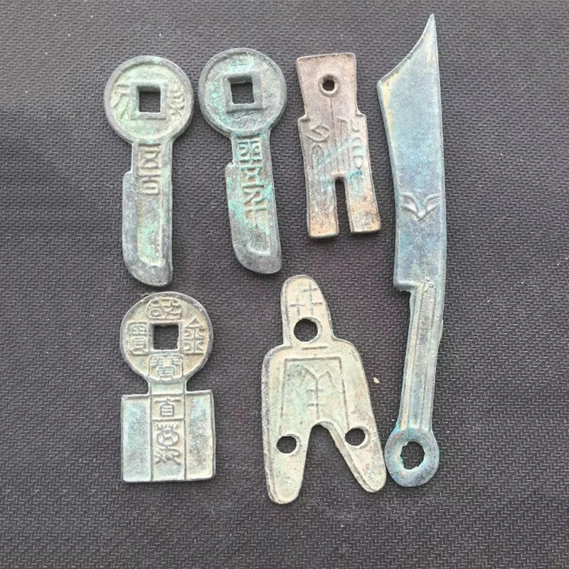 100% genuine, Chinese, ancient, Wang Mang's States coins / trousers coins. Antique collectibles