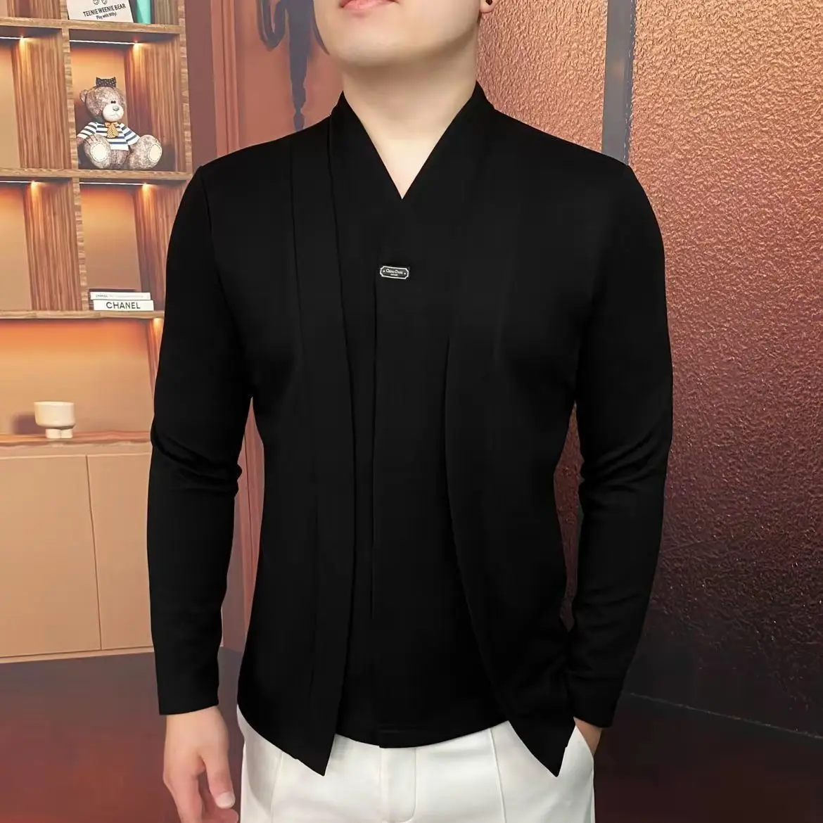 

Модная повседневная мужская базовая футболка с длинным рукавом, стильная, универсальная, легкая, роскошный дизайн, дышащая, теплая, из полиэстера.