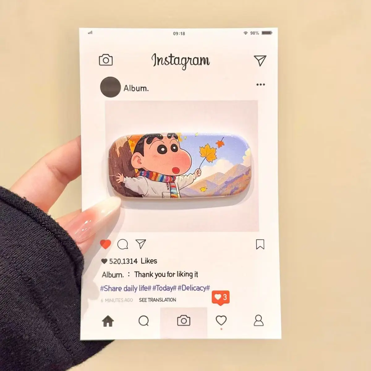 Cartoon Crayon Tetsuji Mirror Stand - Suitable for Phone Cases, Accessories, Makeup Remover Mirror