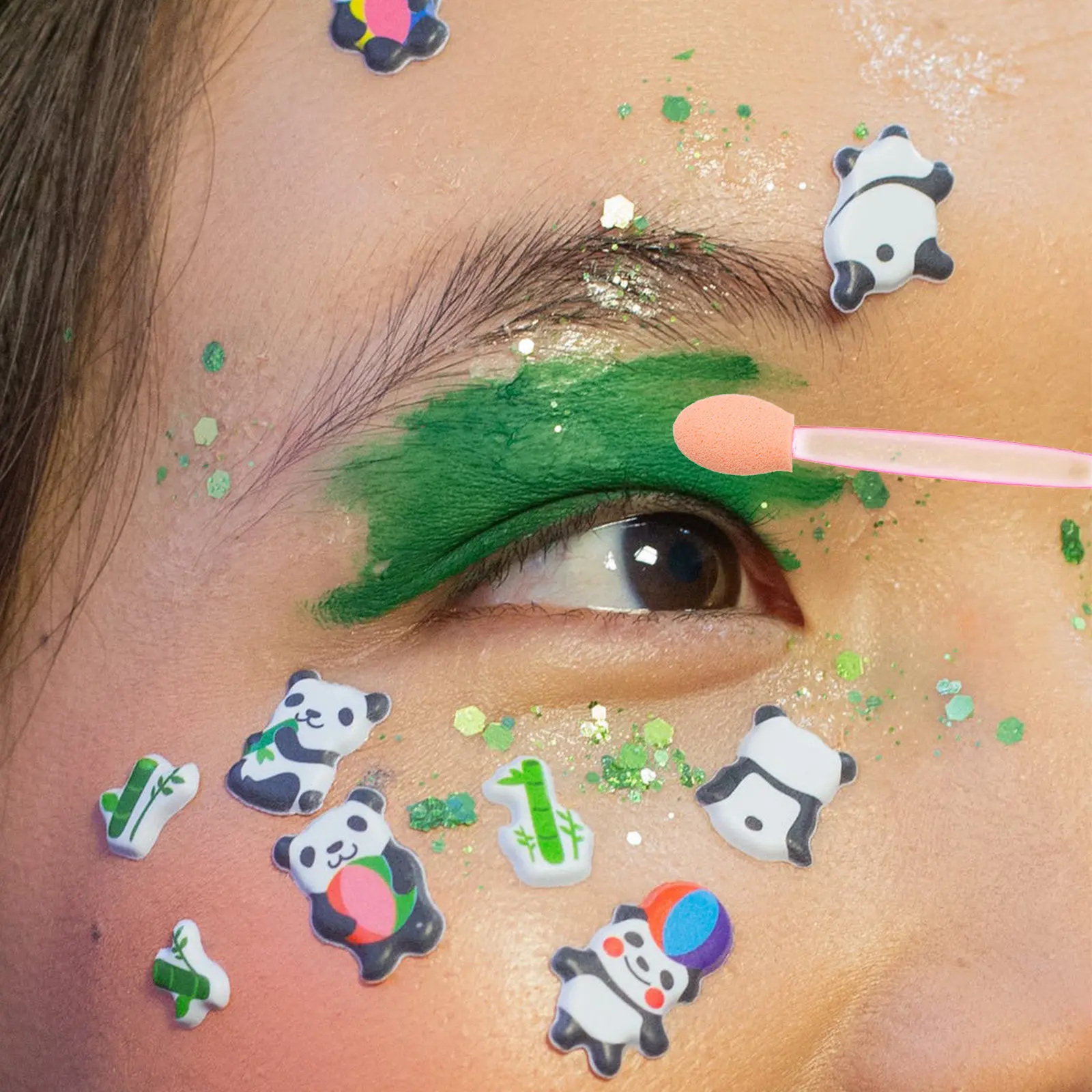 

100Pcs Eyeshadow Sticks Disposable Dual-Ended Applicators for Even Eye Makeup Application Oval Tip Sponge Tools Ideal for Daily