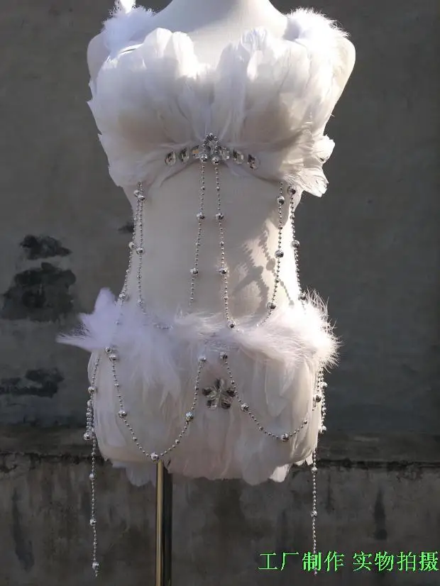 新モデル滑走路フェザー下着ダイヤモンドとビーズコスプレ小道具ナイトクラブパフォーマンス小道具ハロウィンパーティー小道具