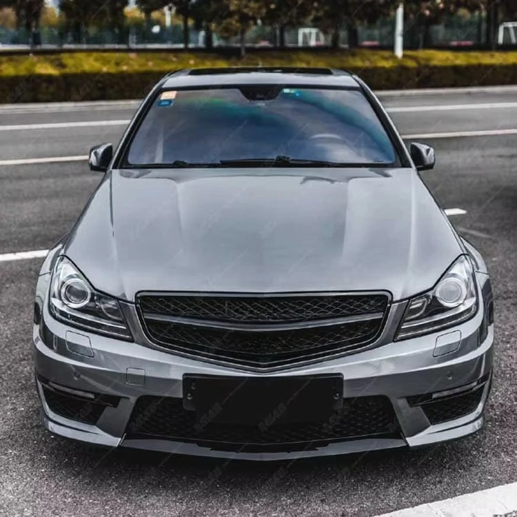 STLF Car Body Kit for Benzs C Class W204 Upgrade to C63 Style With Front Bumper Rear Bumper Side Skirts Rear Diffuser