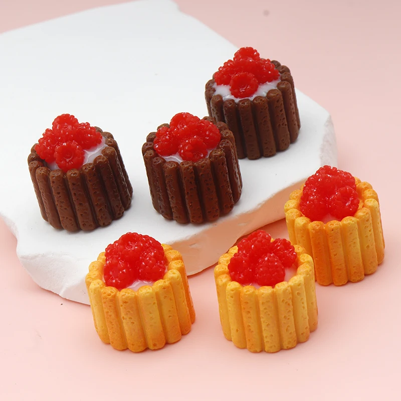 6/60pcs Miniature Resin Decor Strawberry Cake Bakery Miniature Food Play Doll House Keychain Pendant DIY Accessory