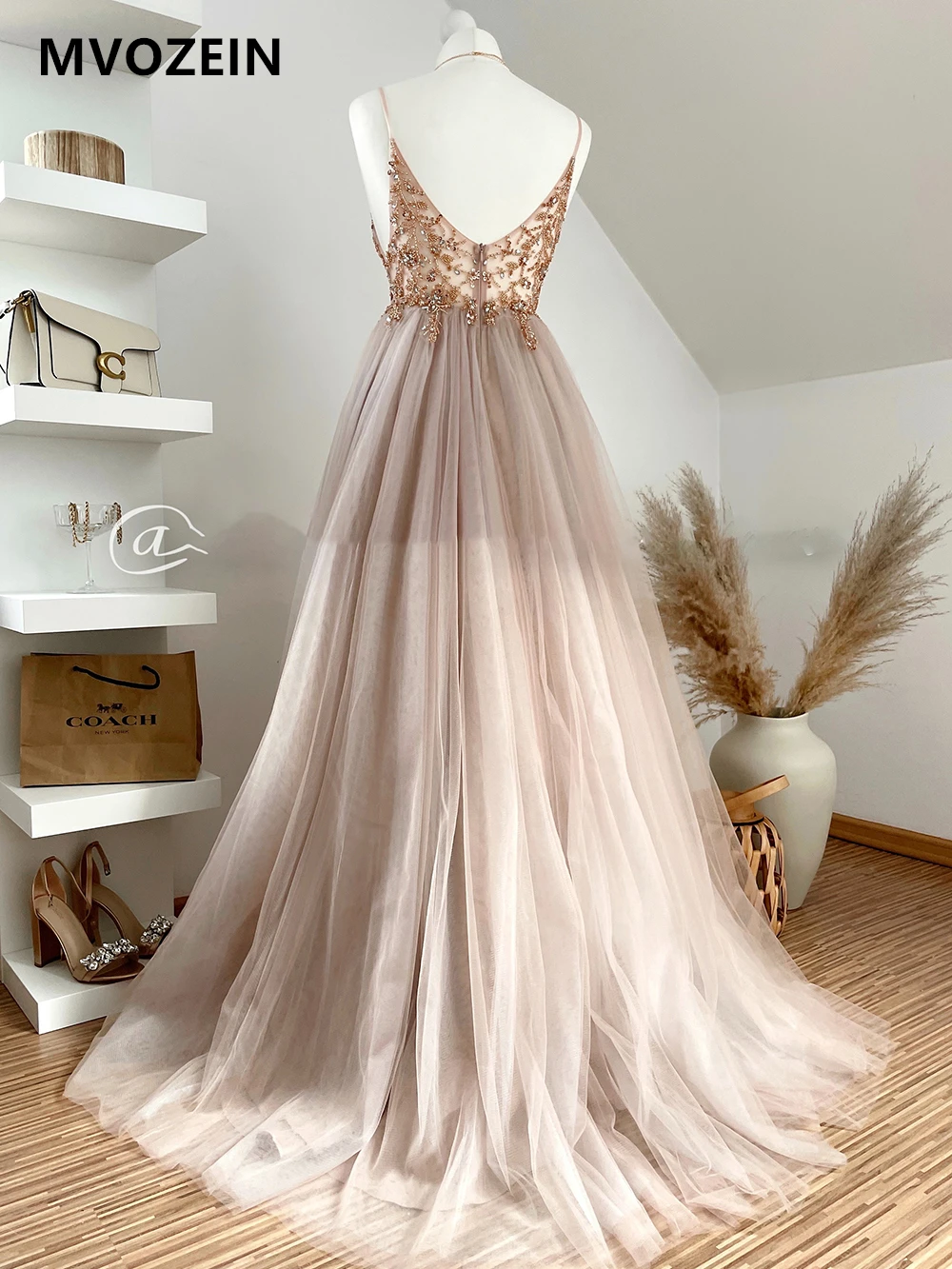 Golden Evening Dresses Beading A-Line Spaghetti Strap Formal Dresses 2023 New Long Party Dress for Prom Long Gown