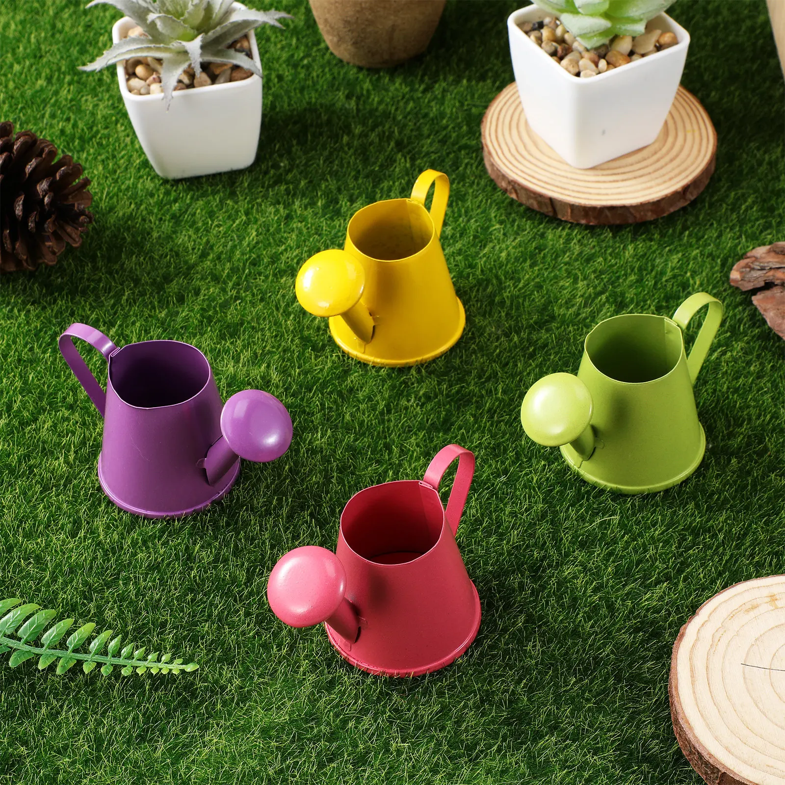 Watering Can - 4個入り ミニ金属製ジョウロ 植物や花の水やりに便利な小型ポータブル水差し
