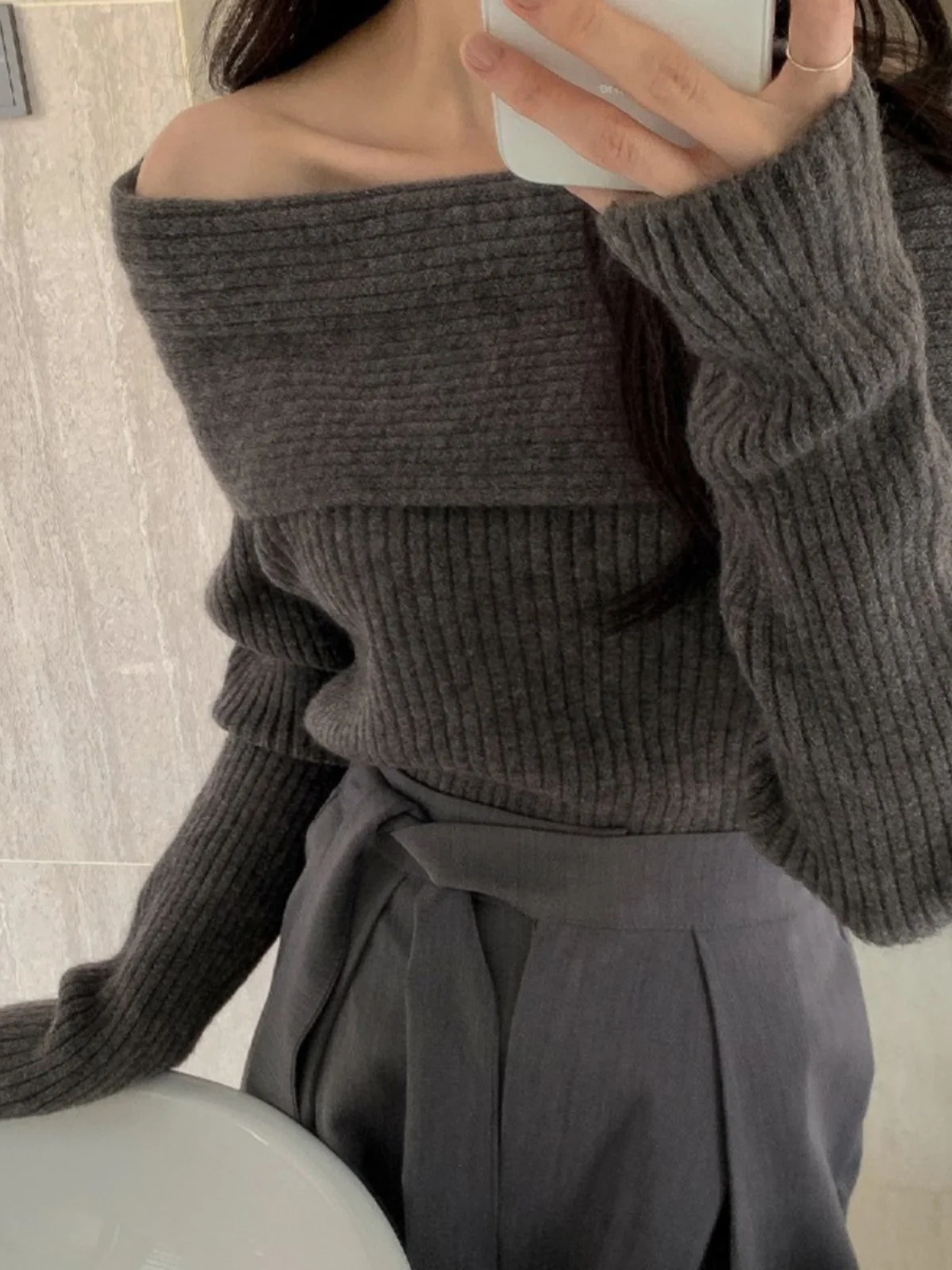 

Женский мягкий уютный трикотаж на одно плечо, весна-осень, новый Sle Pure Desire, повседневный длинный топ прямого кроя для поездок на работу