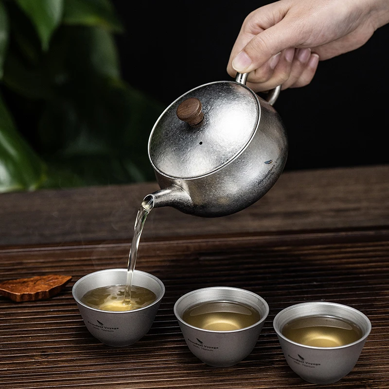 

Boundless Voyage Titanium Teapot for Adults with Filter Durable Lightweight Kung Fu Tea Set Travel Camping Tableware 260ml