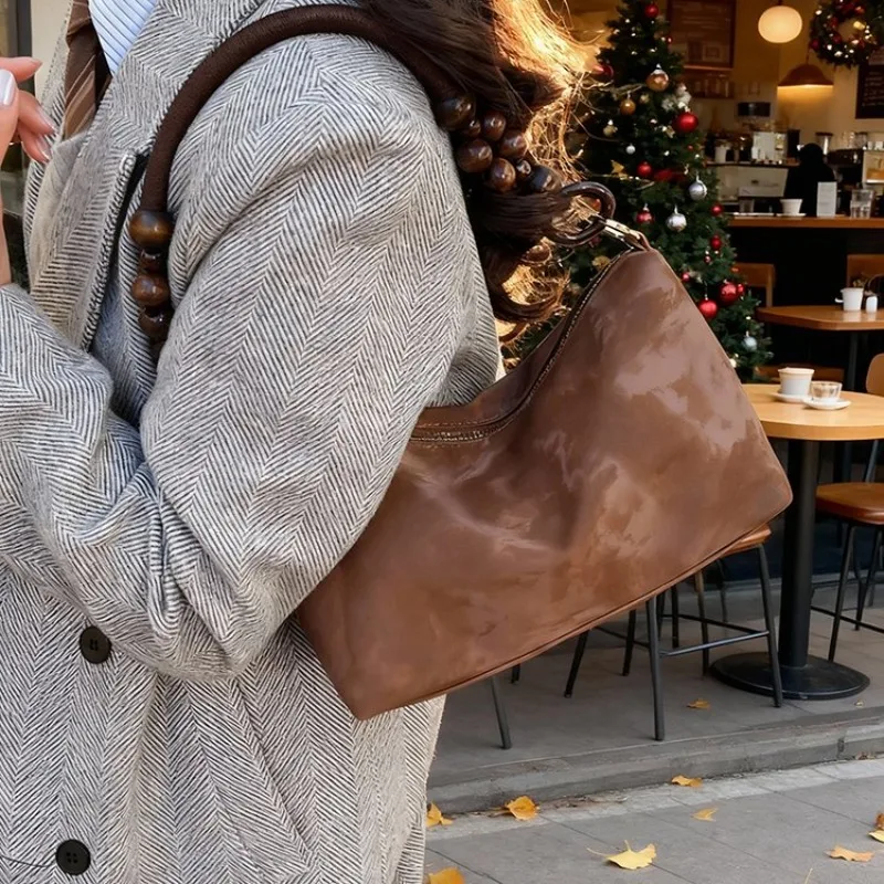 High-End Minimalist Unique Solid Color Leather Diaper Bag Casual Simple Trendy Vintage Shoulder Bag