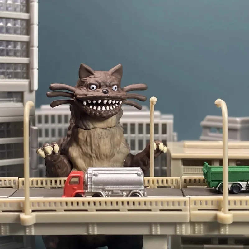 Kenelephant Gashapon لعبة الكبسولات طوكيو وحوش الفضاء عمل أرقام الجدول الحلي لعبة مجسمة هدايا الأطفال القابلة للجمع