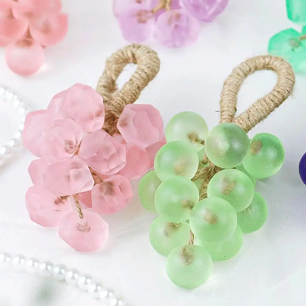 Facial Cleansing Grape Soap Grape Knot Soap 16 Handmade Grape Shaped Soap Fruit Grape Aroma Oil Soap Foam Cleaner Scented Soap