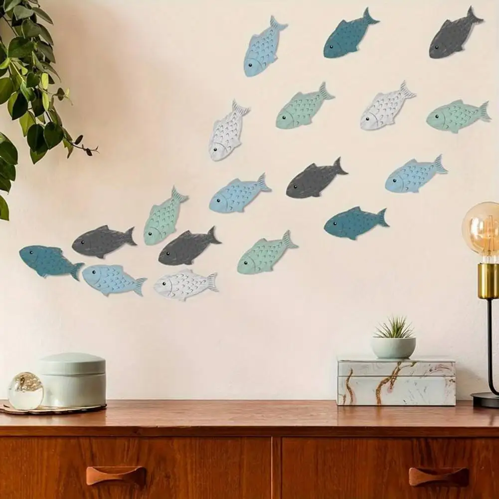 20 Stück hölzerne Fisch-Wanddekoration, bemalte Fischornamente, nautisches Küsten-Thema, Wandkunst, Fischdekorationen für Seehäuse, Zuhause, Strand