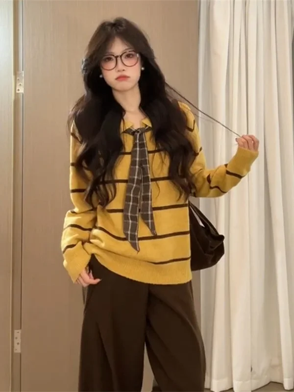 Luźny damski sweter w paski żółty koreański styl zimowy nowość wygodny dzianinowy top słodki styl czysty E-com...