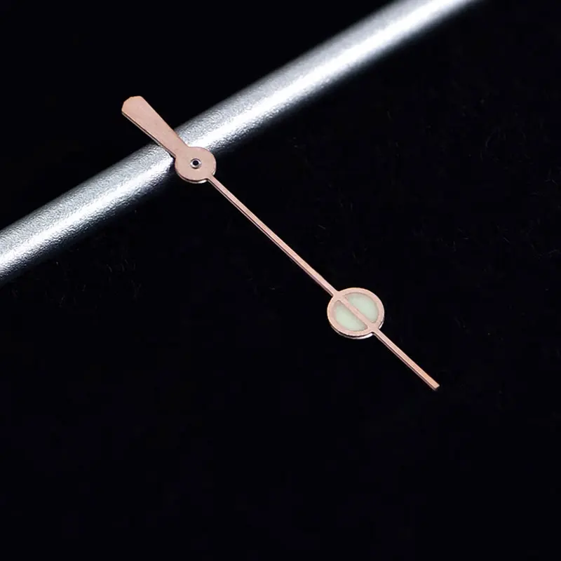 นาฬิกาปรับเปลี่ยนชิ้นส่วนแปรง Rose Golden SBBN Tuna นาฬิกามือ C3 สีเขียวส่องสว่างเหมาะสําหรับ NH35/36 การเคลื่อนไหว