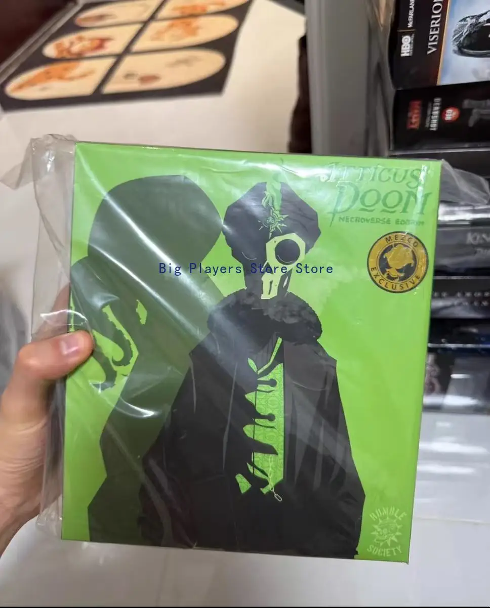 

Mezco Ant Doctor Doom Crusu Luminous Indian Doll Model