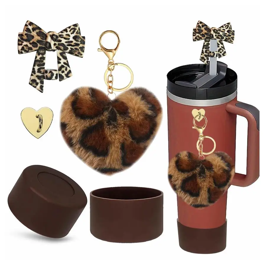 

Набор дорожных кружек с леопардовым принтом, брелком с нечетким сердцем, зажимом для банта и аксессуарами, коричневым и розовым золотом
