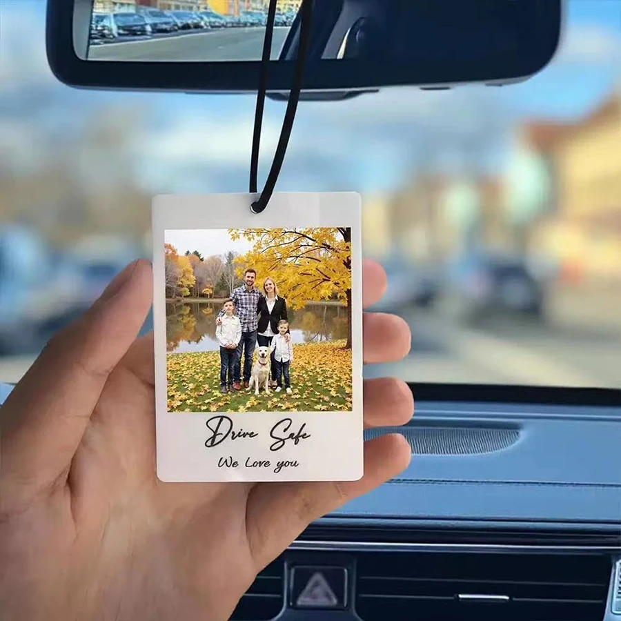 Personalized Acrylic Customized Pendant Keychain Couple Photos Custom Keychain Car/Mobile Phone/Bag Charms DIY Key Chain Gift
