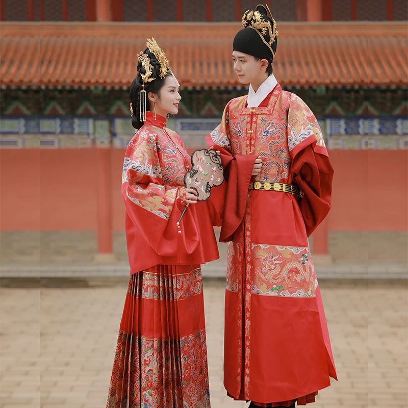 Hanfu Women&Men Ancient Chinese Hanfu Couples Cloud Shoulders Half-sleeves Long hood Robe Gown