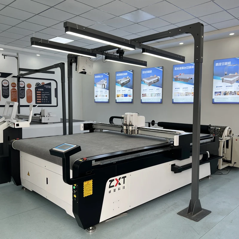 ZXT Coltello oscillante CNC Tessili per la casa Materiali Tappeto Tappetino in velluto Divano Tappetino per auto Macchina da taglio CNC