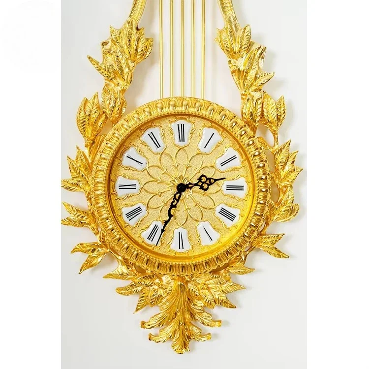 

Gold Classic Double Face Quartz Wall Clock High Quality Contemporary Design Abstract Pattern Home Decor Metal