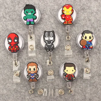 Carrete de insignia retráctil de estilo héroe para hombre, soporte para tarjetas de médico y enfermera, suministros hospitalarios de oficina, Tarjeta De Nombre para niño y niña, novedad de dibujos animados