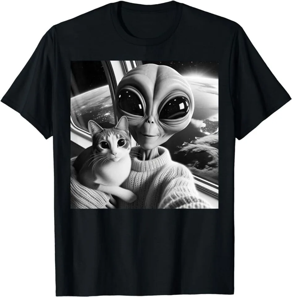 Cute Alien Cat Selfie Funny UFO Earth Photo T-Shirt, New, Unisex Tee