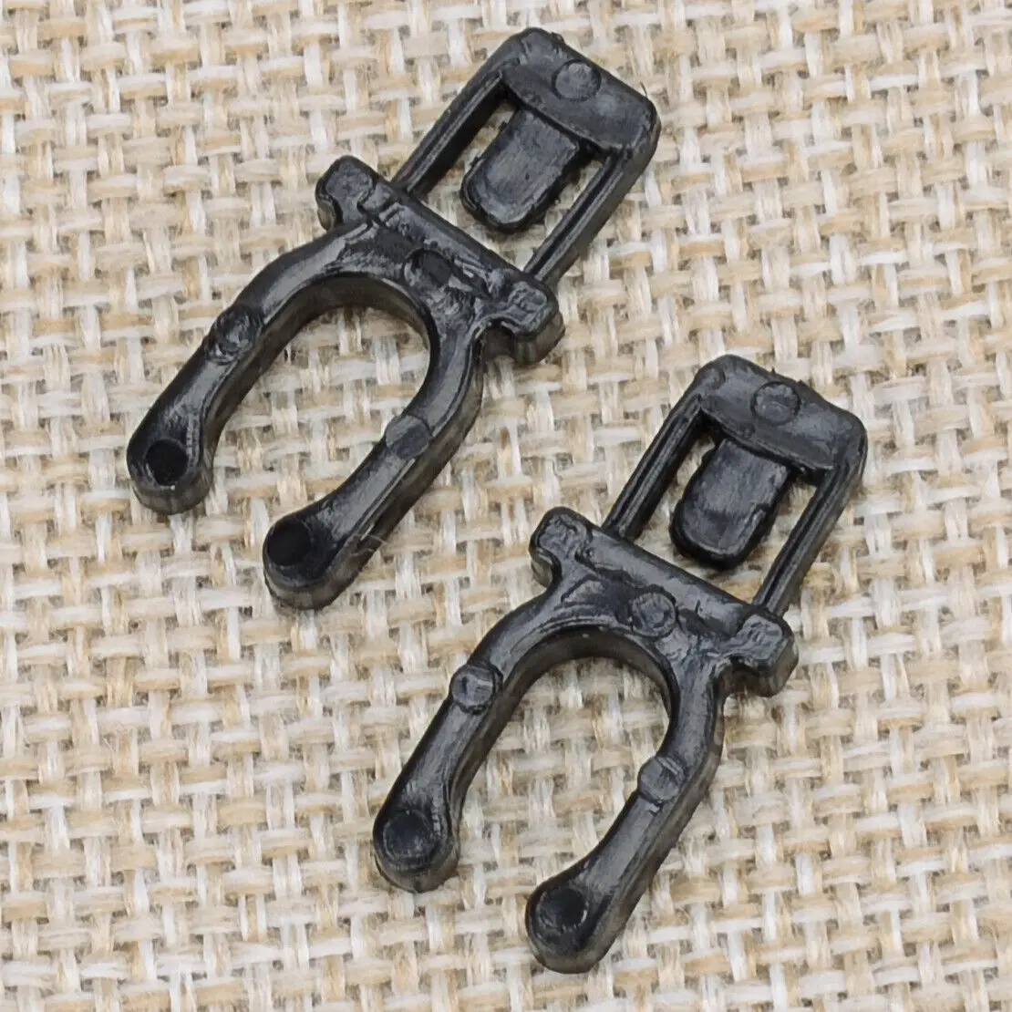 2Pcs Car Interior Fuse Coin Box Latch Clip Fit for Subaru Forester Outback Legacy XV 2010-2022 Black Nylon Auto Accessories Part