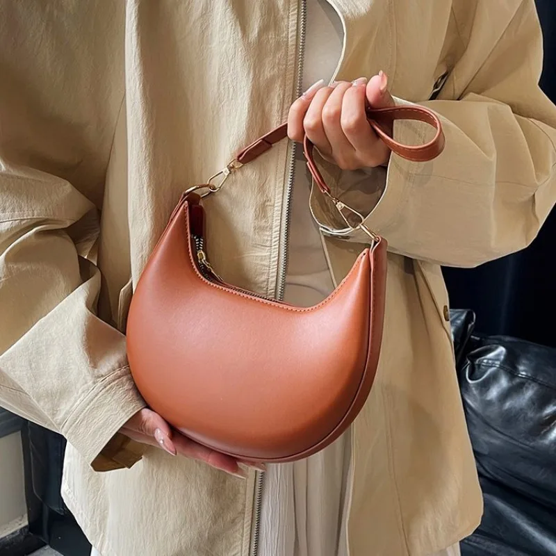 

Premium Leather Diaper Bag For Women Elegant Crossbody Bag Vintage Minimalist Tote Designer Large Capacity Luxury