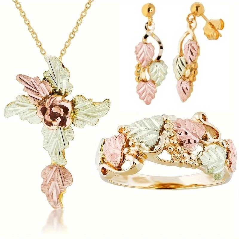 Elegantes, exquisites, handgeschnitztes, blattförmiges Design-Schmuckset für Damen, 3-teilig, Halskette, Ring, Ohrringe, modischer, vergoldeter Schmuck