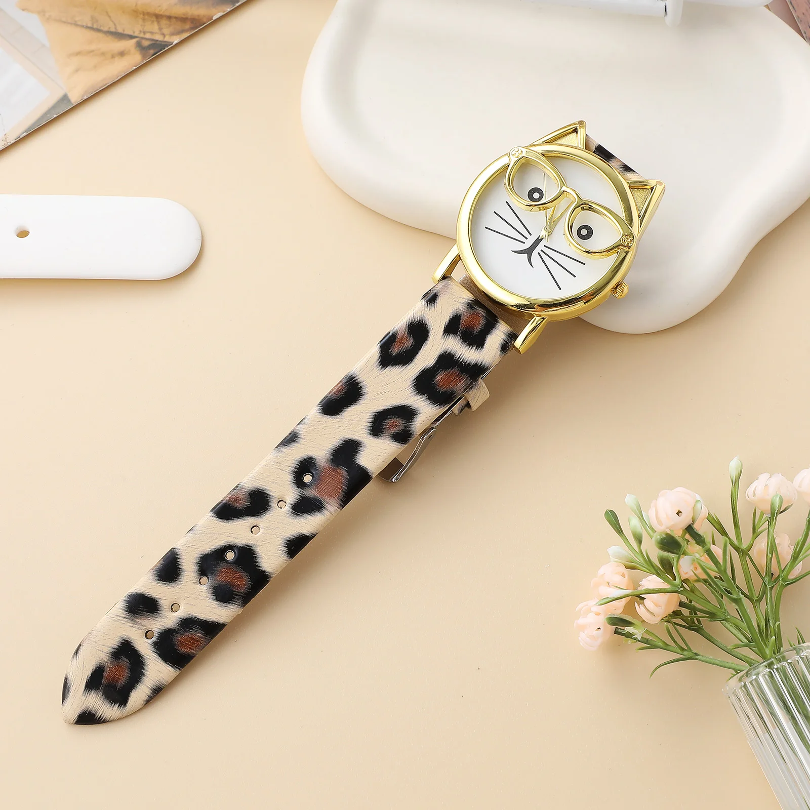 Cat Watch PU Strap Ladies Watches for Lady Kids Smart Unique Metal Pattern