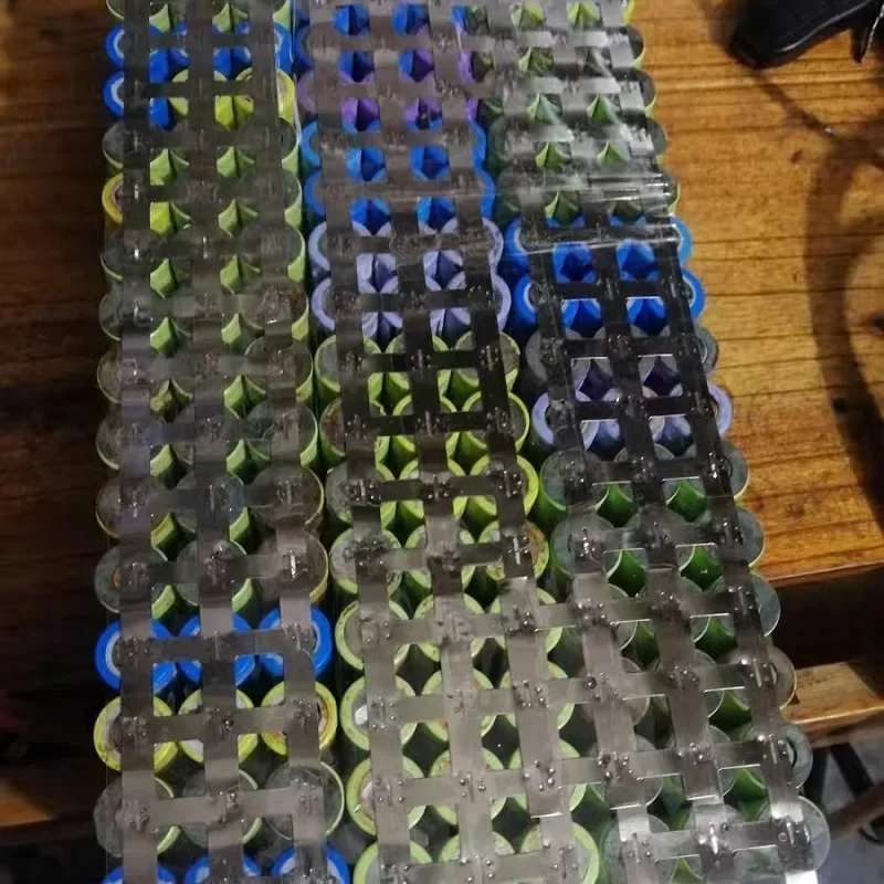 10 متر/وحدة شريط مطلي بالنيكل 18650 بطارية ليثيوم أيون النيكل ورقة لوحة موصل حزام ناقل من الفولاذ ماكينة لحام نقطي بطارية لحام #5