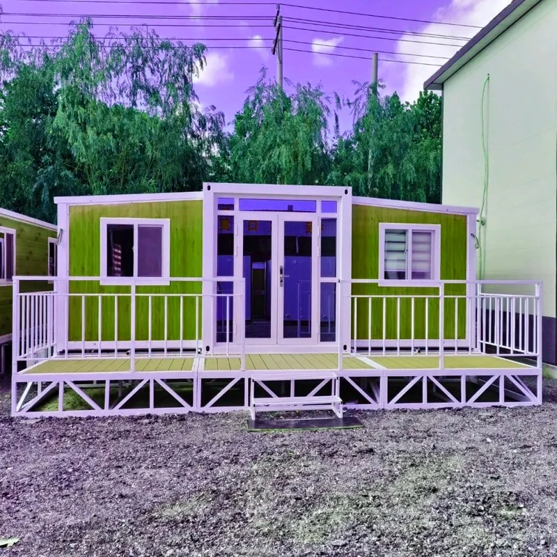 New Arrival Folding Container House Prefabricated Tiny Home Container Detachable Expandable Container House for Small Families