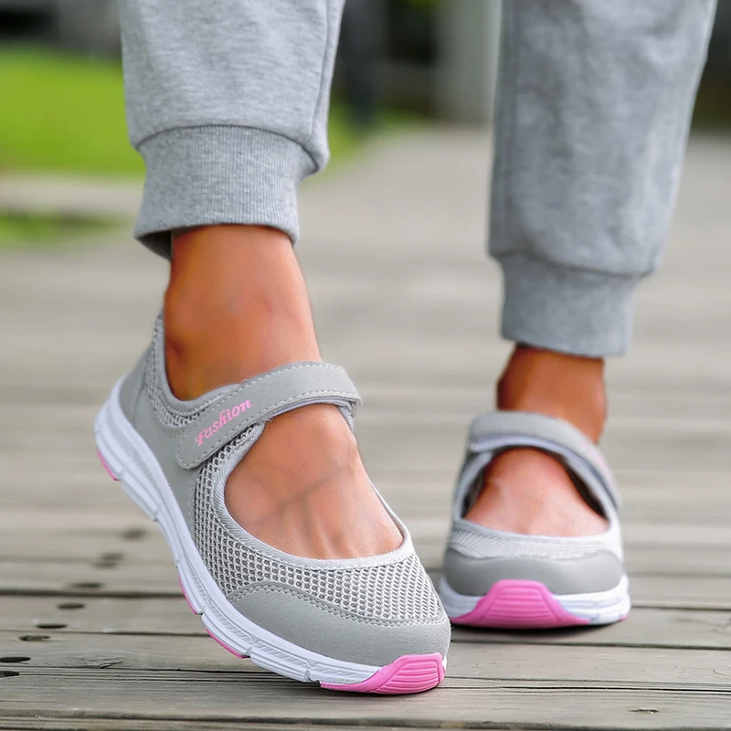 2024 New Casual Shoes Fashion Women\'s Sneakers Soft Trainers Women Sneakers Slip On Plus Size Shoes Women Ladies Vulcanize Shoes