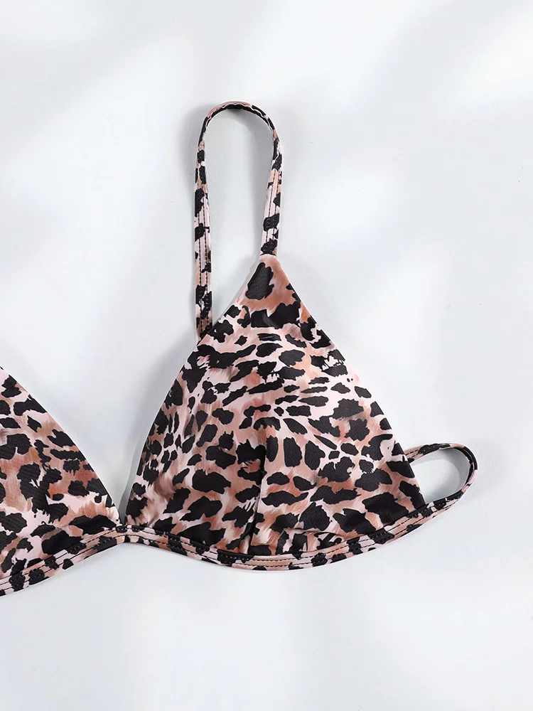 ليوبارد بيكيني رفع البيكينيات مجموعة ثونغ تقسم ملابس السباحة النسائية الصيف بحر ثوب السباحة للإناث جديد