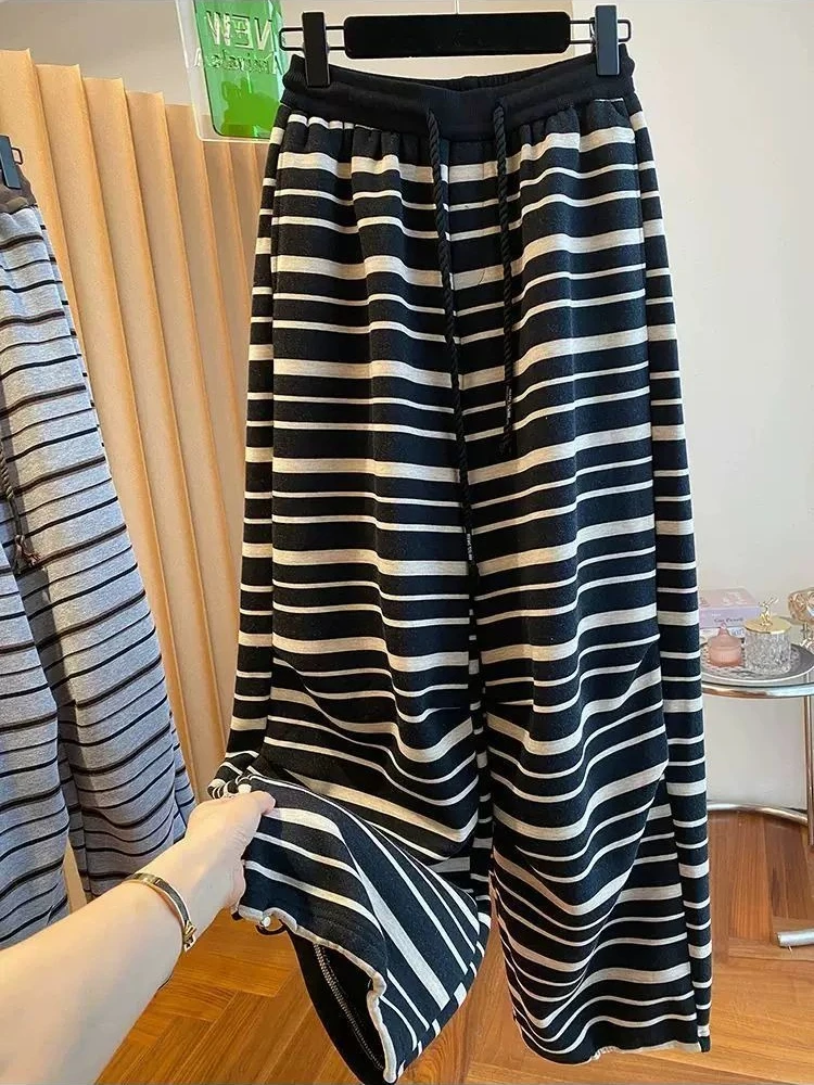 Womens FW 2026 Korean Stripe Joggers Loose Fit Flattering Relaxed Style Wide Leg Pants Instagram Fashion