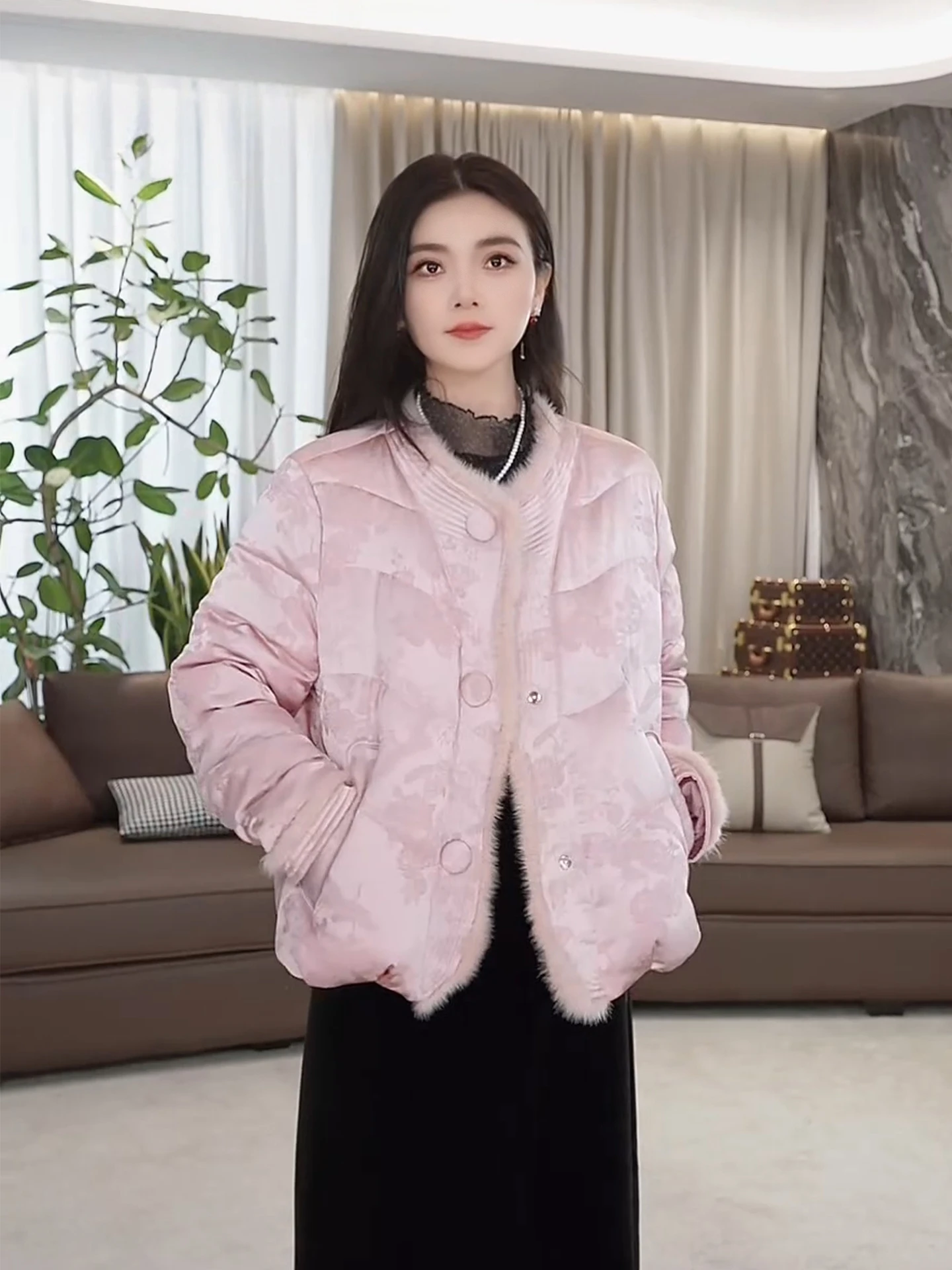 

Теплое пуховое пальто с комбинированными вставками из кроличьего меха, приталенное, осенне-зимнее, новинка, женское