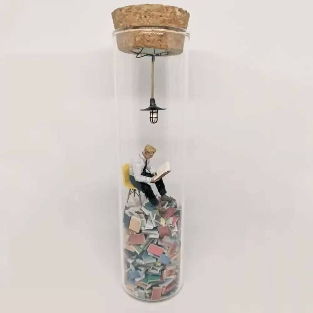 

Creative Test Tube Perspective Drawing Siphonate Character Ornaments A Reading Man in a Test Tube Resin Reader Model