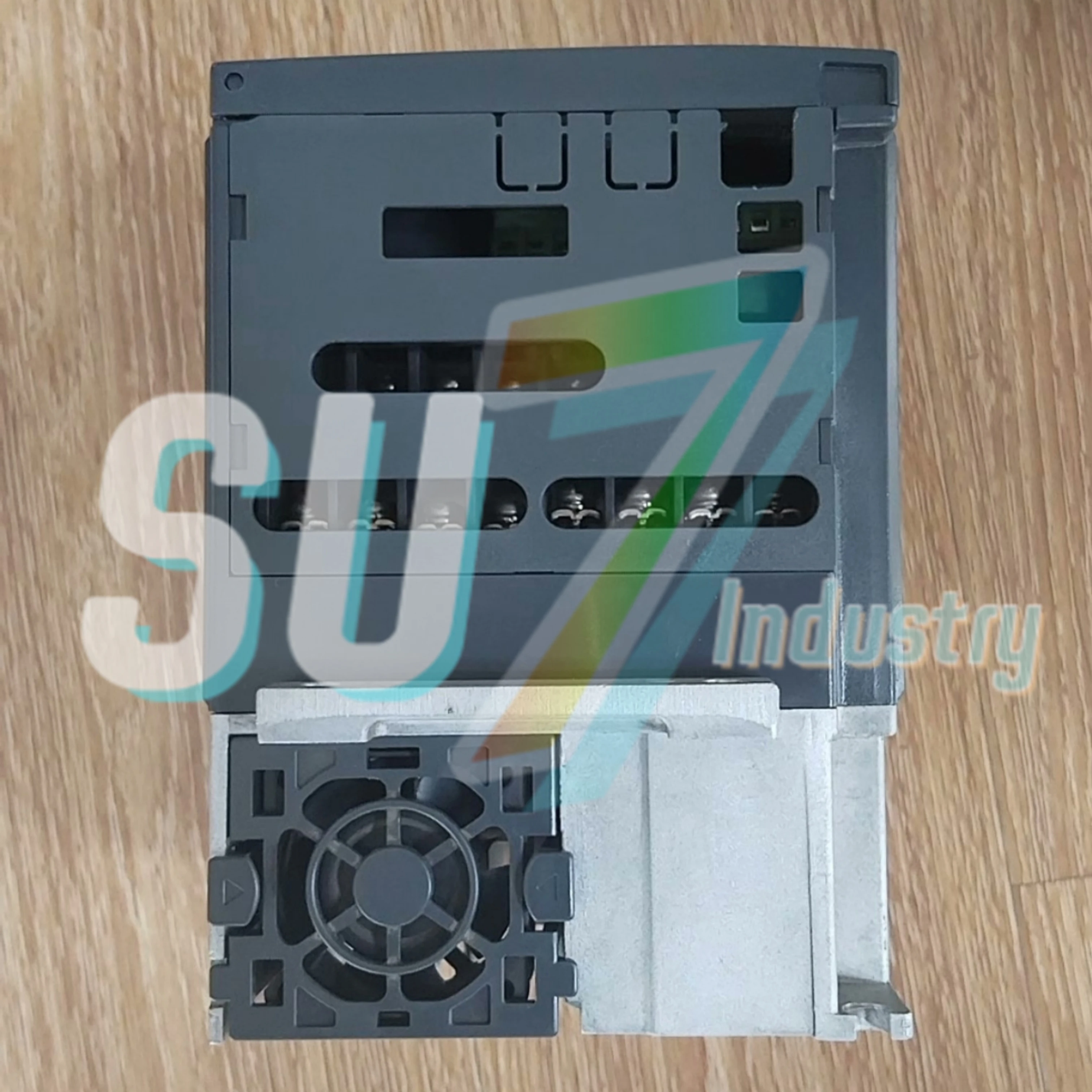 convertitore di frequenza Nuovo in magazzino ATV312H018M2 ATV312H037M2 ATV312H037N4 ATV312H055N4 ATV312H075M2