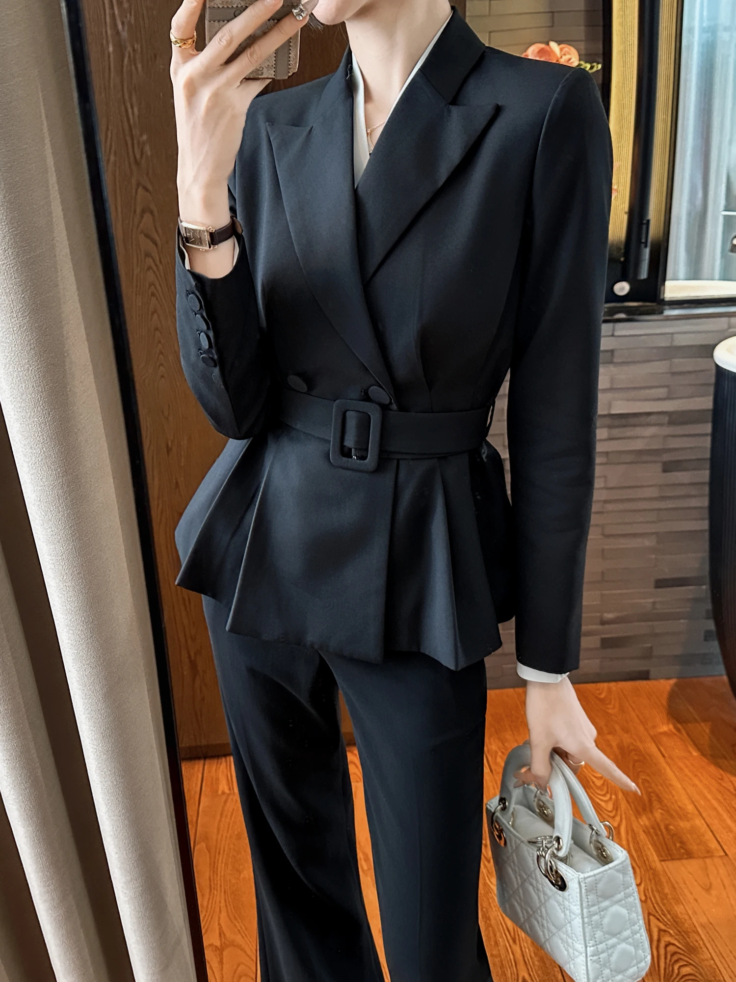 

Женское пальто You See Quali Commute Sle с зауженной талией, деловое, профессиональное, с длинными рукавами, дышащее, с гладкой поверхностью