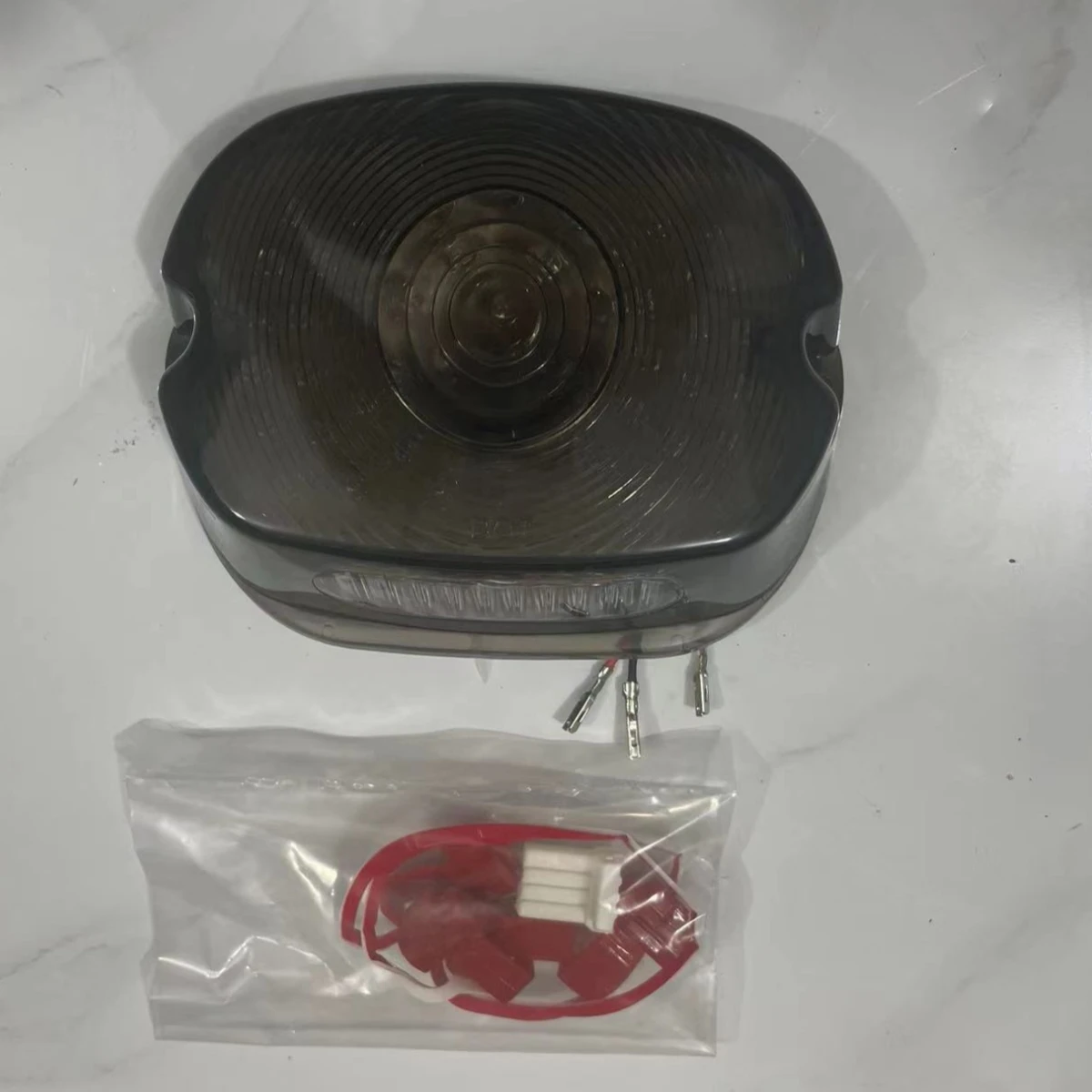 LED Tail Light Integrated Turn Signal For Harley Softail Dyna Sportster flasher CSV  Motorcycle Accessories Rear Brake Light
