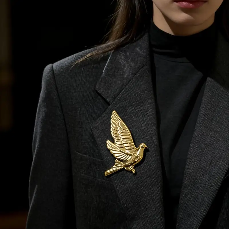 ⑧ Vintage Gold Tone Oversized Brooch Bird High Heel Flower Statement Lapel Pin For Women Suit Coat Jewelry