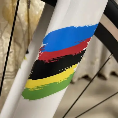 बाइक फ्रंट फोर्क सजावटी स्टिकर यूसीआई रेनबो साइकिल फोर्क डीकल वाटरप्रूफ स्क्रैच रेसिस्टेंट साइकलिंग फोर्क स्टिकर 10 best sales विशेष बाइक स्टिकर - №10