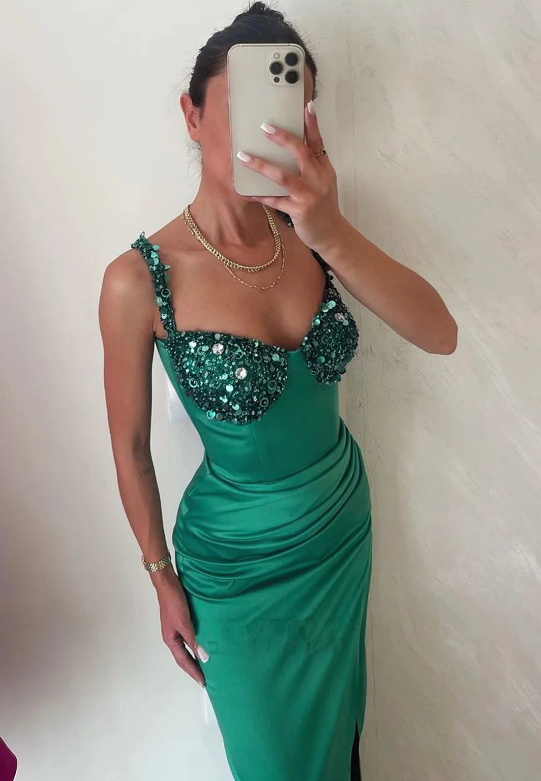 Green Prom Dresses with Slit Stretchy Satin Beaded Sequined Spaghetti Straps Long Formal Party Women Graduation Evening Gowns