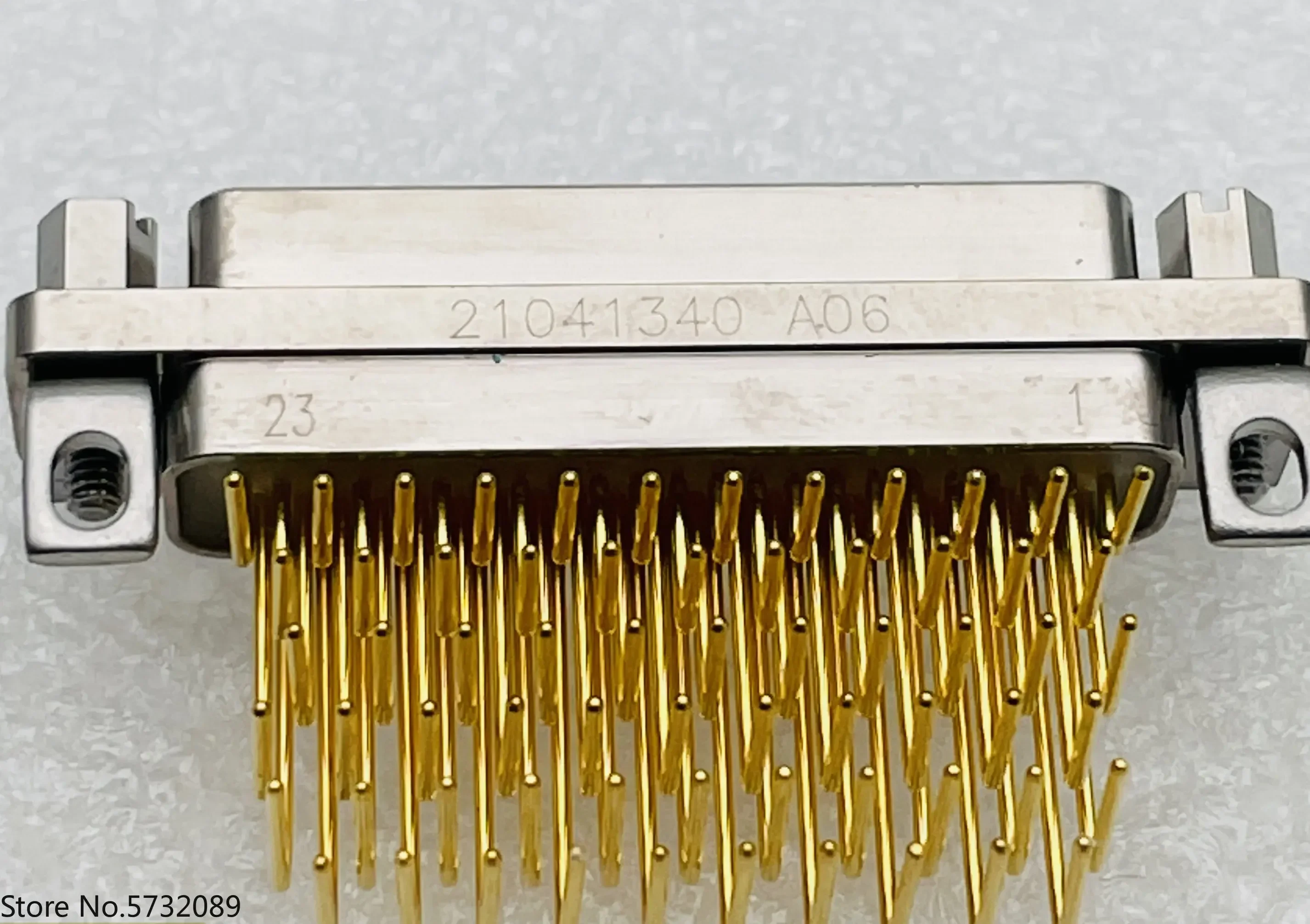 J30J-66TJW 66TJW-J 66-Core Printed Board Connector