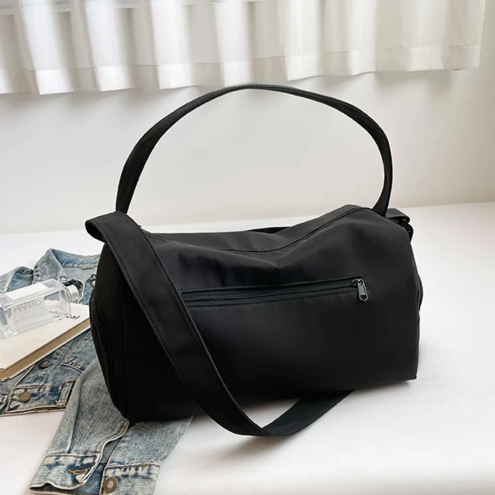 

Милая спортивная сумка на плечо в корейском стиле, большая вместительная парусиновая сумка для спортзала и фитнеса, нишевая дизайнерская сумка-тоут, сумка для подмышек для девочек