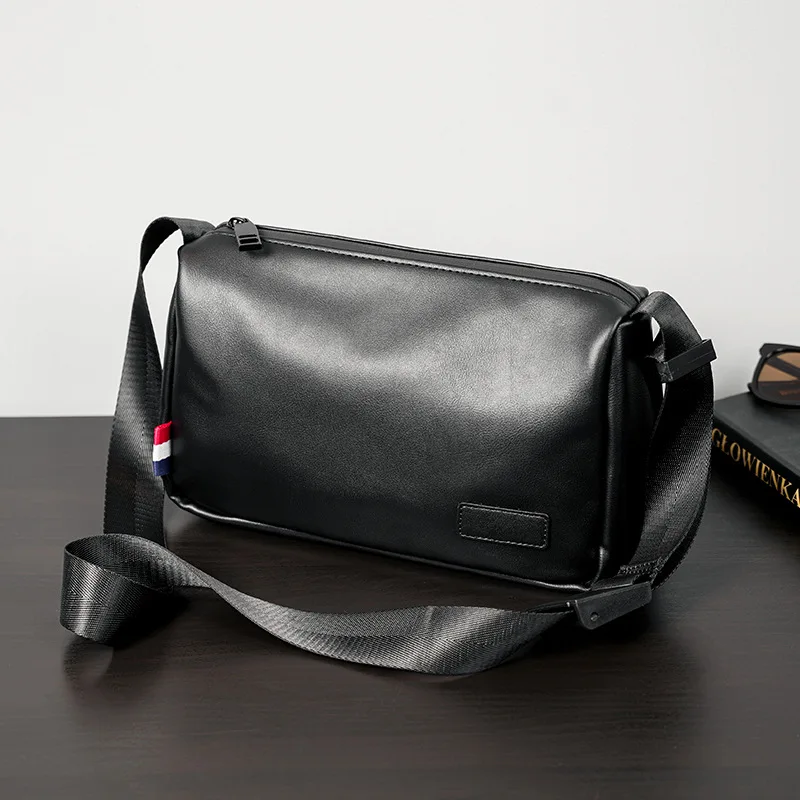 2023 Fashion New Men's Small Bag Trendy Simple Shoulder Bag Horizontal Square Bag Leisure Outdoor Men Crossbody Bags sac men bag