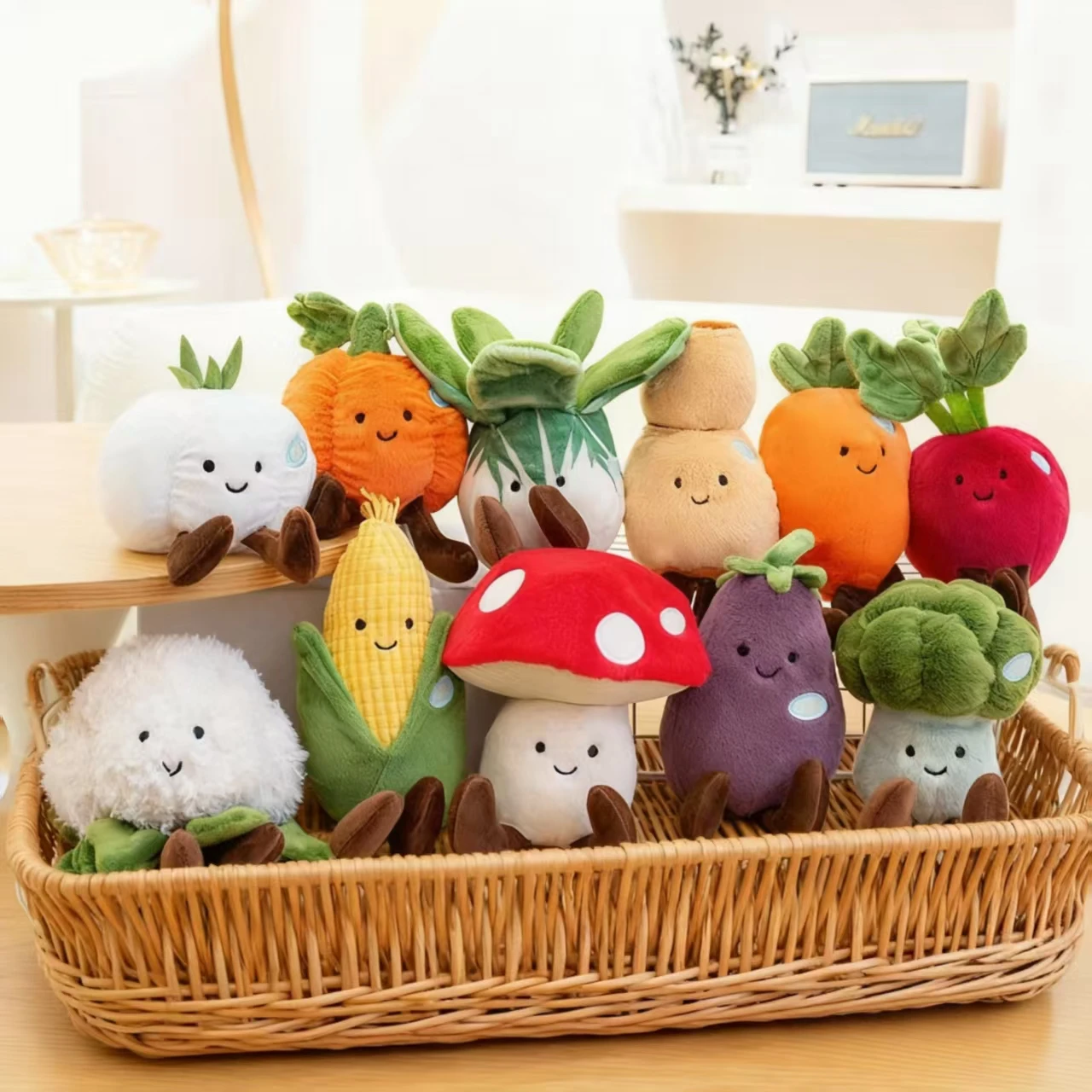 ของเล่นผ้าพลัฌรูปผักและผลไม้การ์ตูนน่ารัก, ตุ๊กตาเพื่อนร่วมทำงานแบบนุ่ม, หุ่นมือ, และตุ๊กตาของขวัญผ้าพลัฌสุดสร้างสรรค์