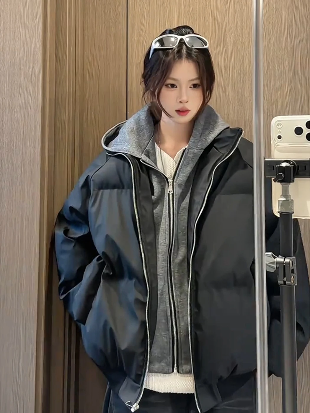 

Молодежная зимняя куртка из искусственной кожи с капюшоном, утепленное мужское пальто, верхняя одежда для пар, модная, с наполнителем из полиэфирного волокна