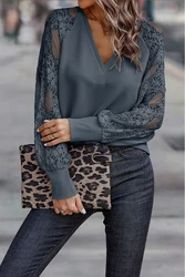 Autumn and Winter New Women's Solid V-Neck Long Sleeve Spliced Lace Fashion Knitted Women's Top