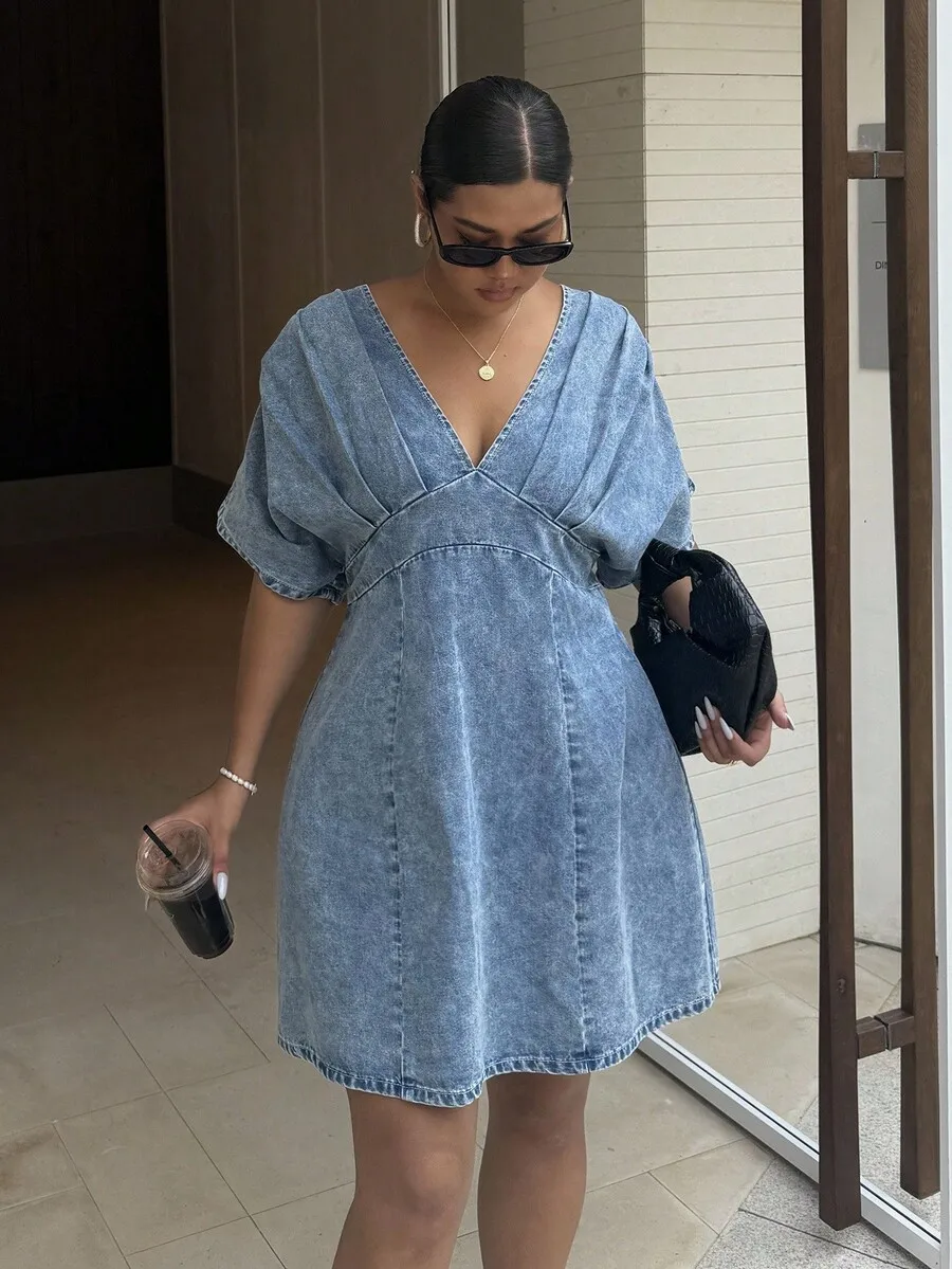 

Washed Denim V-Neck Batwing Sleeve A-Line Mini Dress